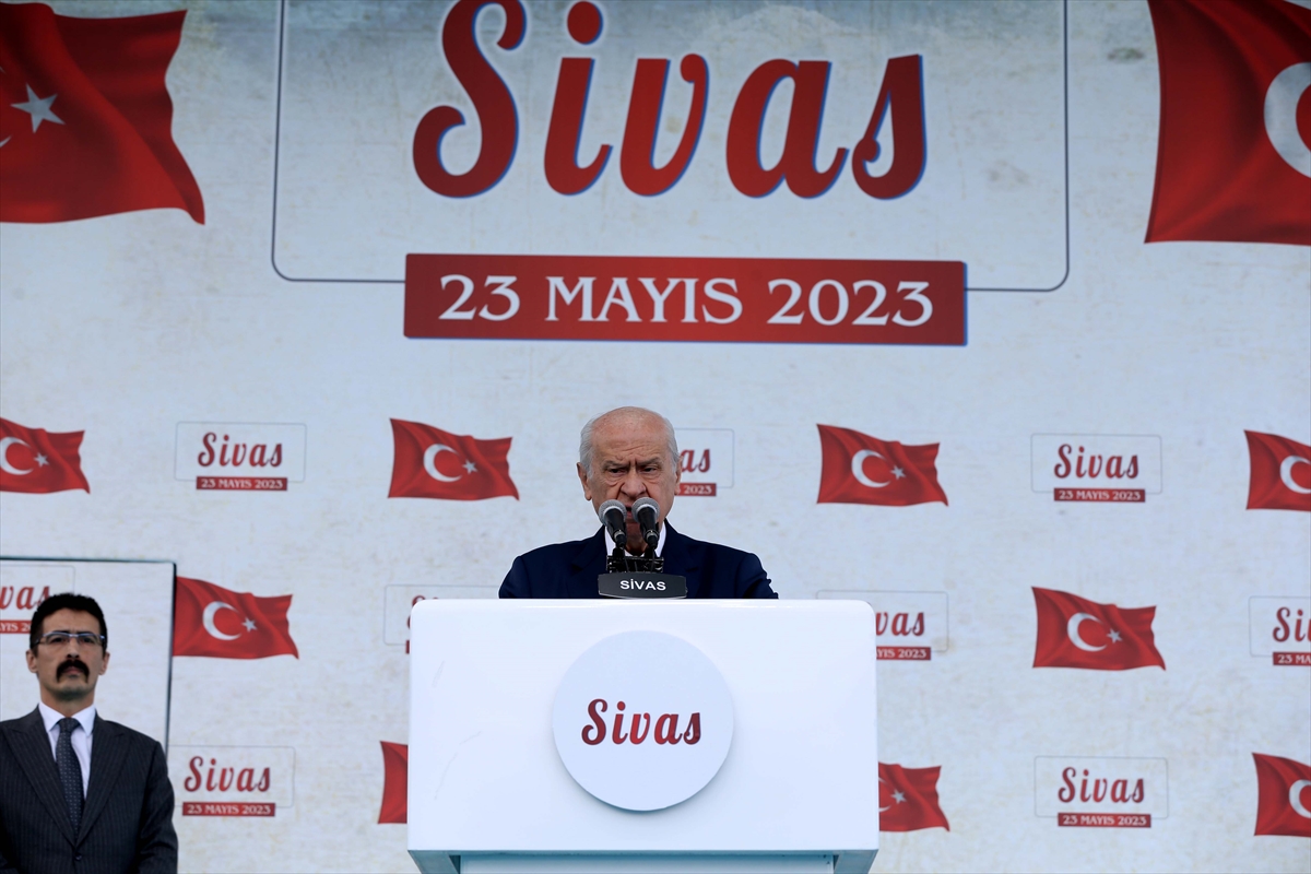 Tecrübeli lider Sayın Recep Tayyip Erdoğan'dır