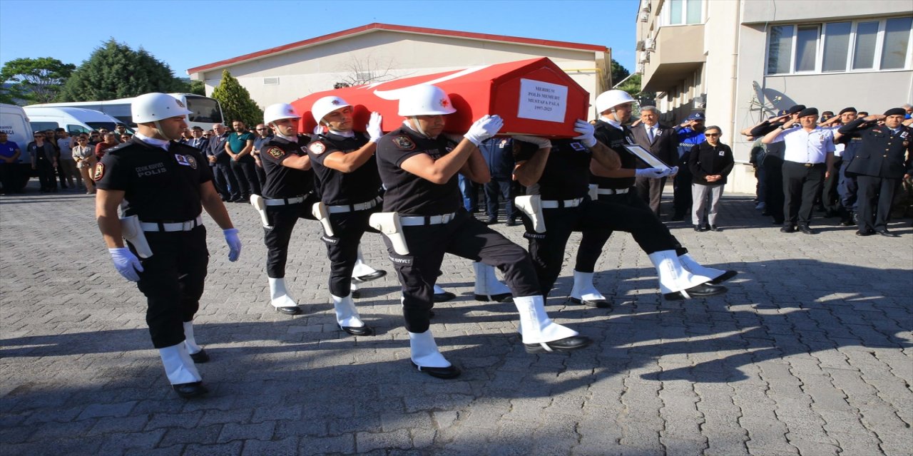 Muğla'da trafik kazasında ölen polis memuru için tören düzenlendi