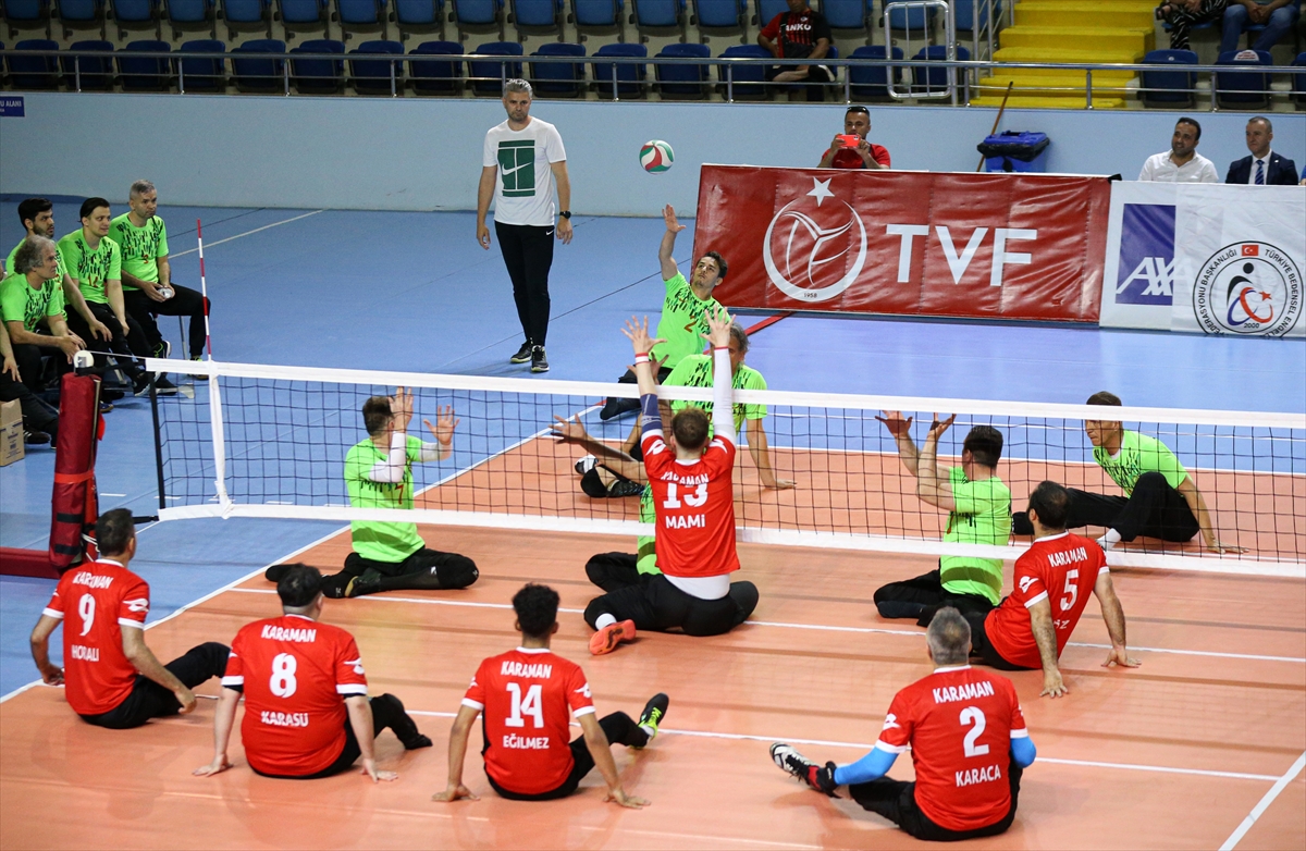Oturarak Voleybol Süper Ligi'nde Karadeniz Ereğli Belediyespor şampiyon oldu