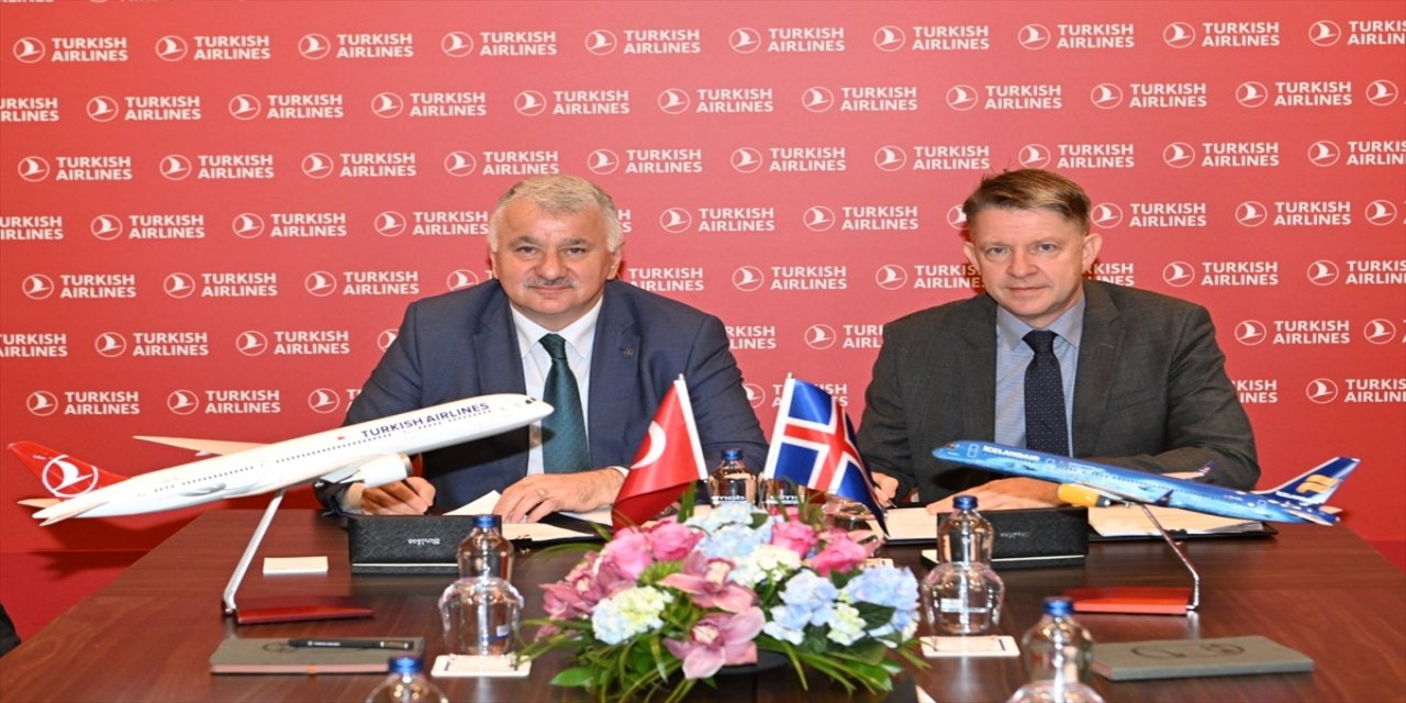 THY, İzlanda'nın hava yolu şirketi Icelandair ile ortak uçuş anlaşması imzaladı