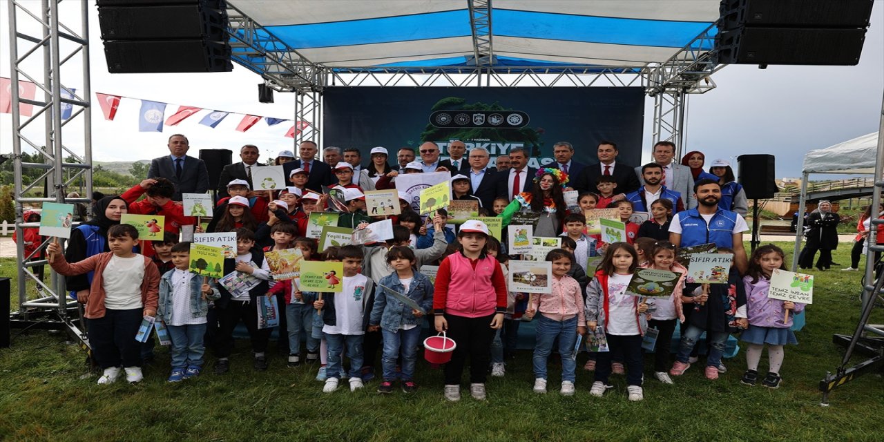 Sivas'ta Dünya Çevre Günü etkinliği yapıldı.