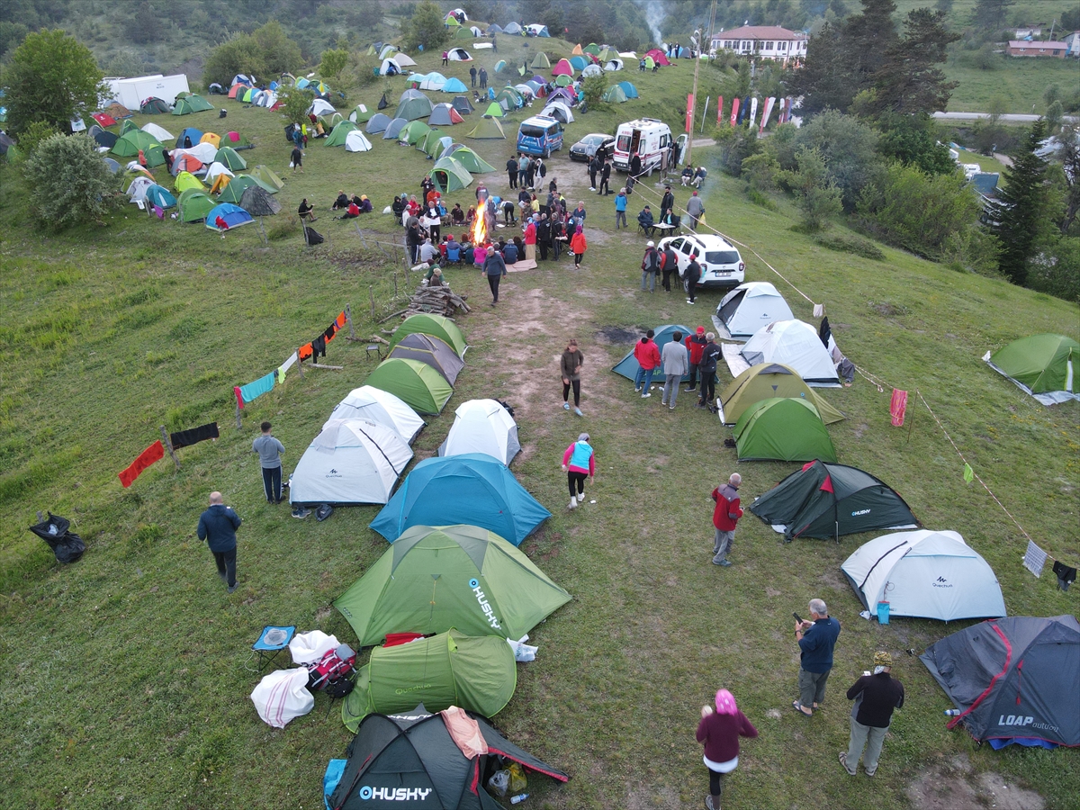 İstiklal Yolu yürüyüşünde ikinci kamp alanına ulaşıldı