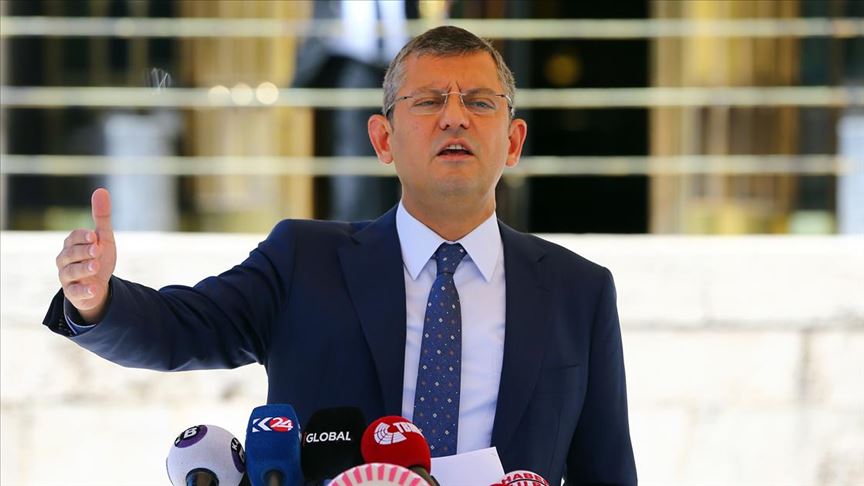 Abdüllatif Şener'in seçildiği seçimin sonucundan da ders almak lazım