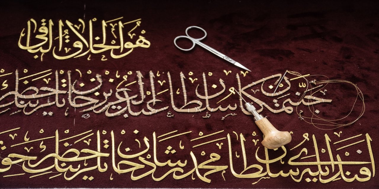 Hanedan türbelerini "Maraş işi" sanduka örtüleri süsleyecek.