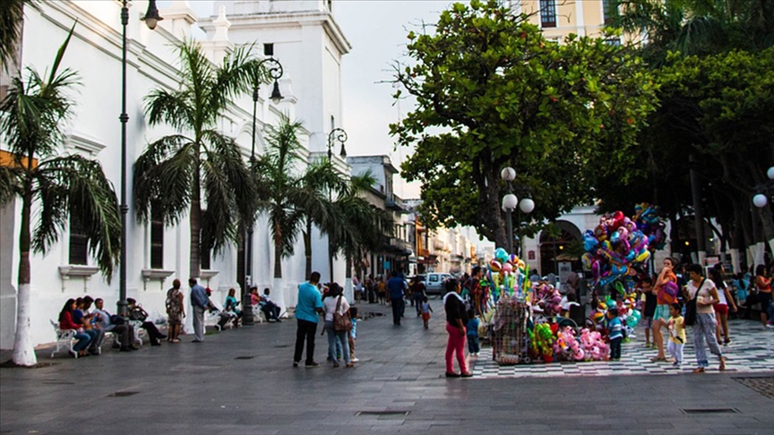 Aşırı sıcaklardan ölenlerin sayısı 37'ye yükseldi