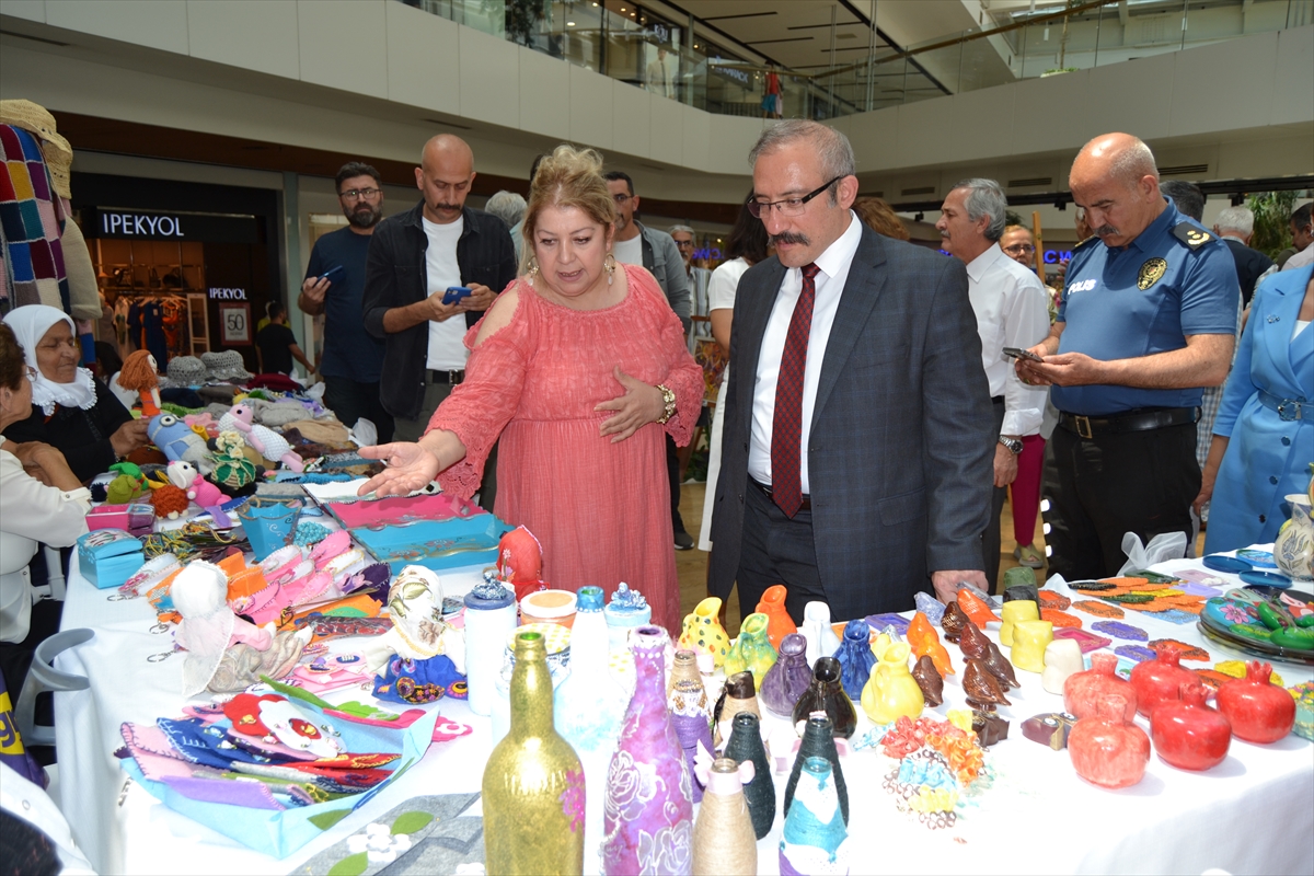 Muğla'da huzurevi sakinleri sergi açtı