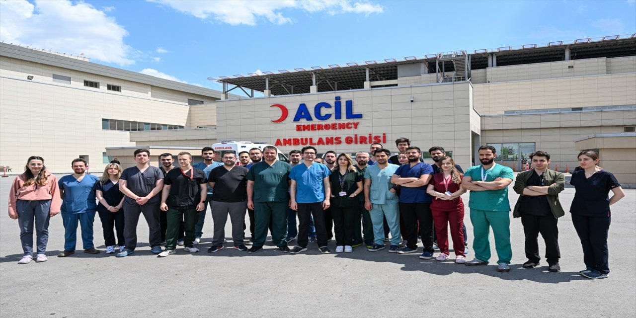 "Acemi kasaplar" soluğu acillerde aldı.