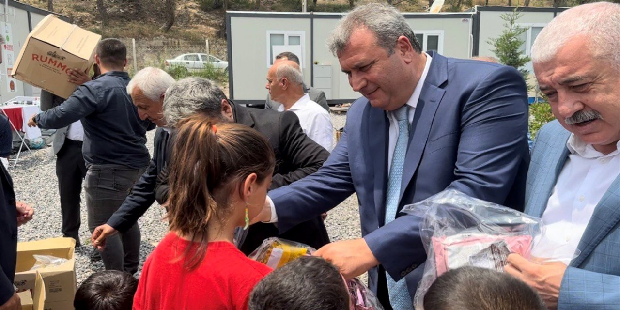 MHP heyeti depremden etkilenen Hatay'da incelemelerde bulundu