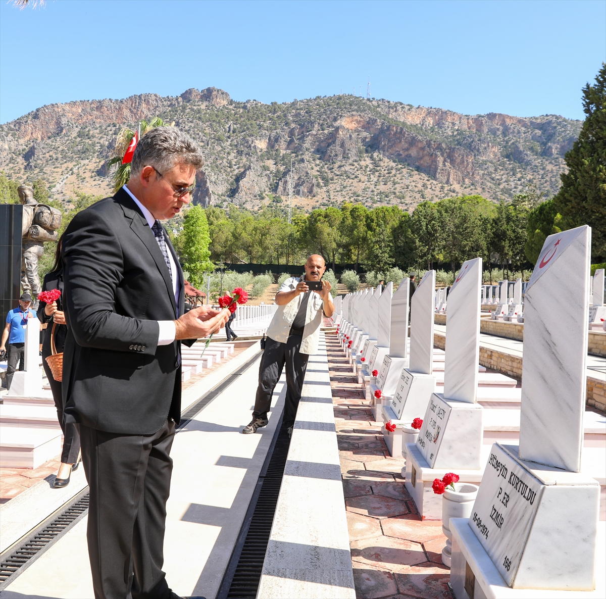 Yavru Vatan'da 15 Temmuz şehitleri için anma töreni düzenlendi