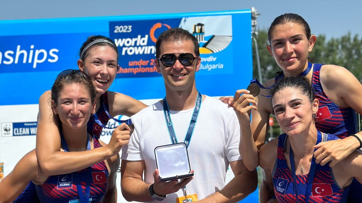 Milli kürekçiler'den 2 madalya