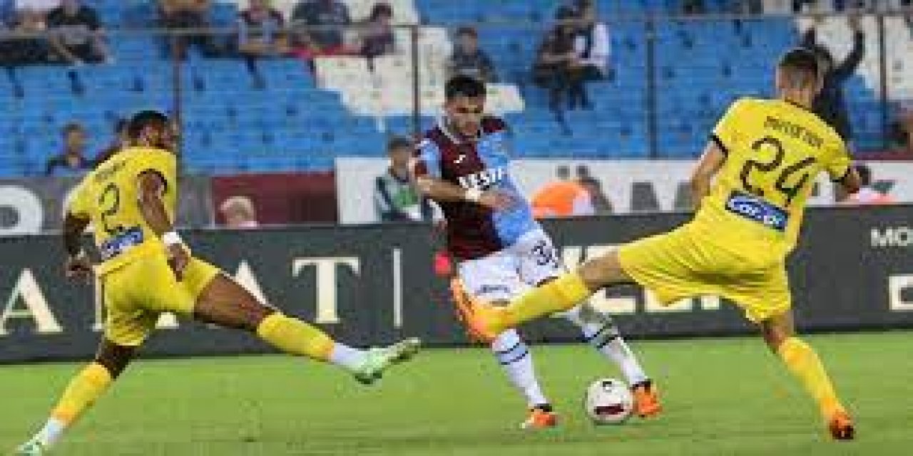 Trabzonspor yaptığı hazırlık maçını kaybetti.