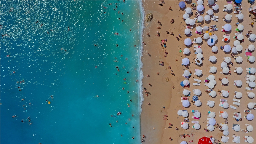 Mavi Bayraklı yüzme alanı sayısı 551 oldu