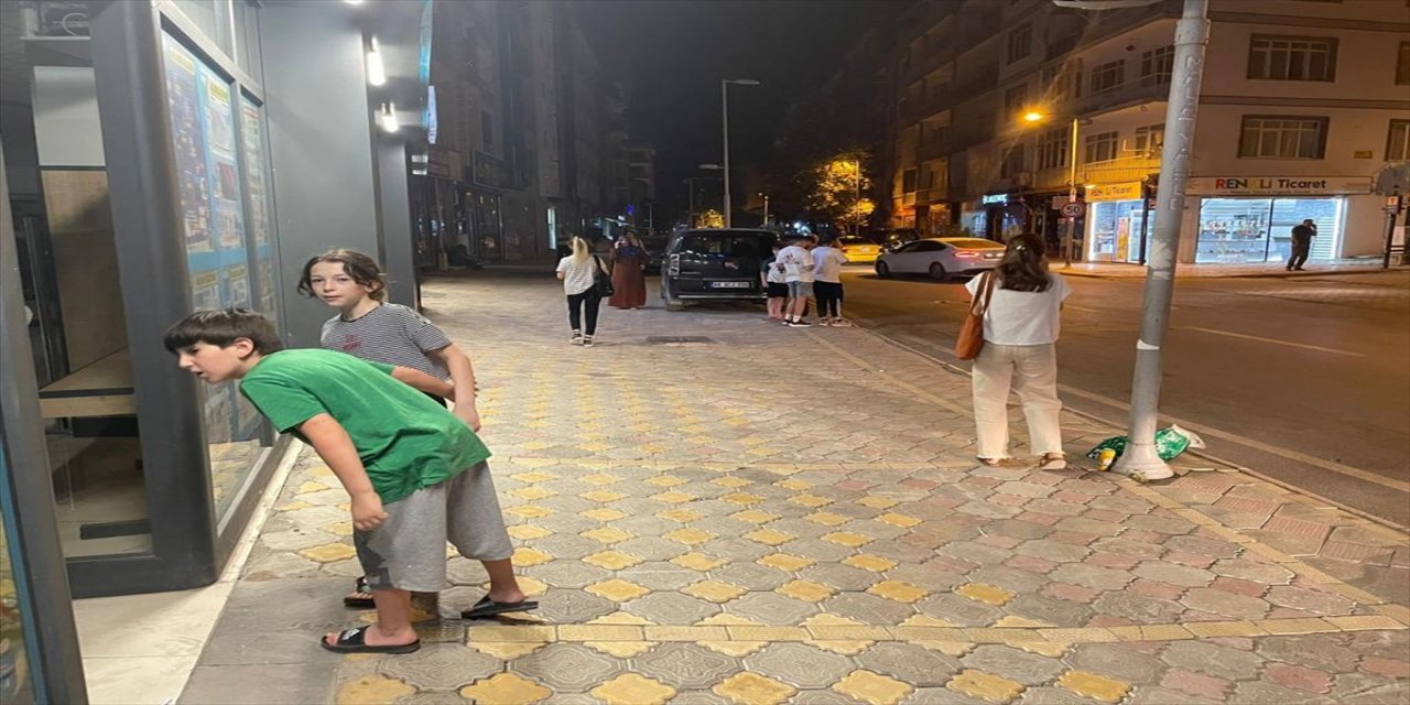 Malatya 5.3'le sarsıldı!