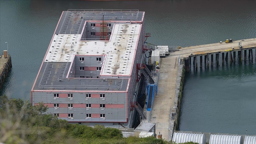 "Hayvanlardan daha kötü muamele görüyoruz"