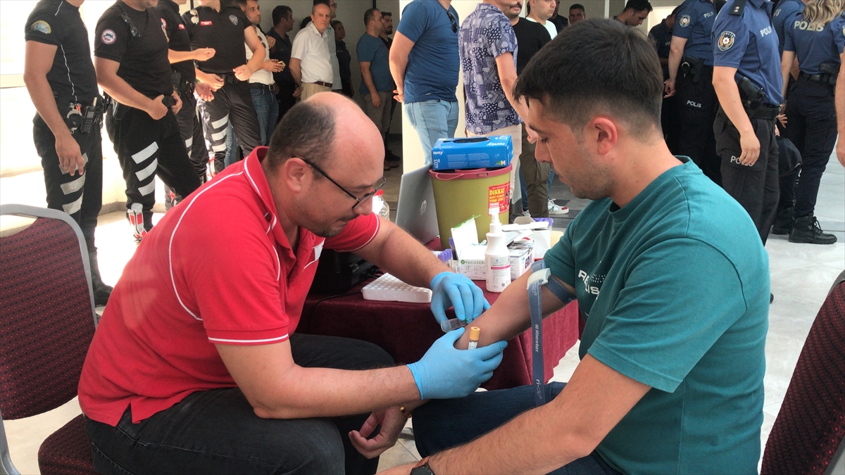 Polislerden kan ve kök hücre bağışı