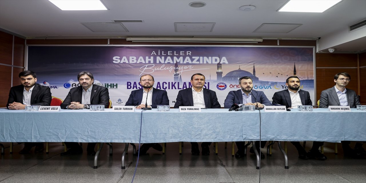 81 ilde gençler ve aileler pazar günü sabah namazında buluşacak