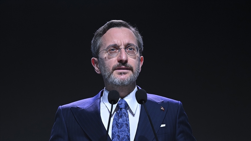 Bütün antidemokratik müdahaleleri reddediyoruz