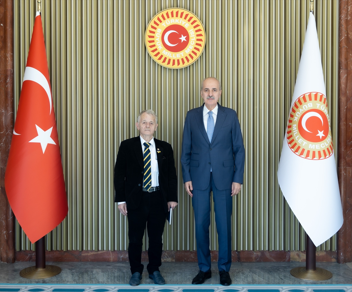 TBMM Başkanı Kurtulmuş, Kırım Tatarlarının milli lideri Kırımoğlu ve beraberindeki heyeti kabul etti: