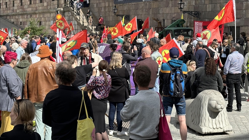 İsveç'te terör örgütü PKK yandaşlarından yeni provokasyon