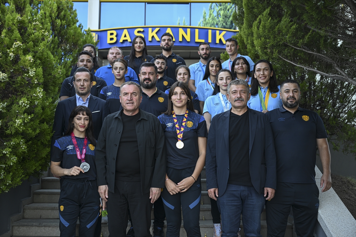 MKE Ankaragücü'nden amatör sporculara ödül