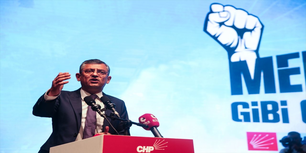 CHP Grup Başkanı Özel, partisinin Mersin İl Kongresi'nde konuştu: