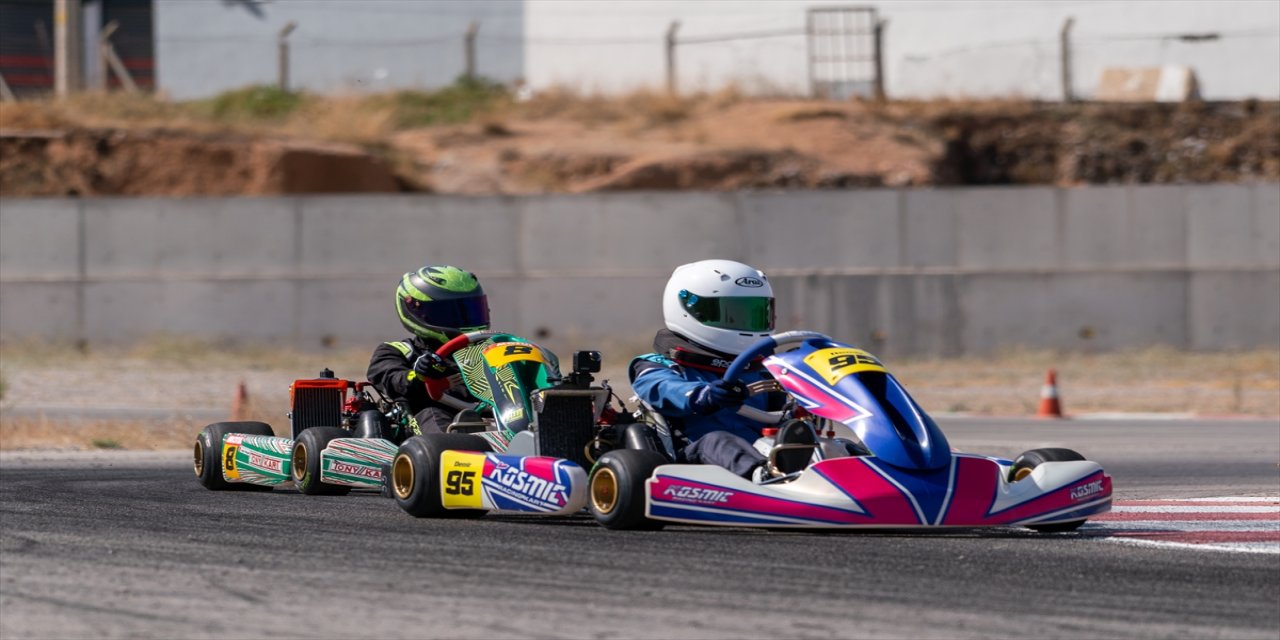 2023 Türkiye Karting Şampiyonası'nın 5. ayağı İzmir'de başladı