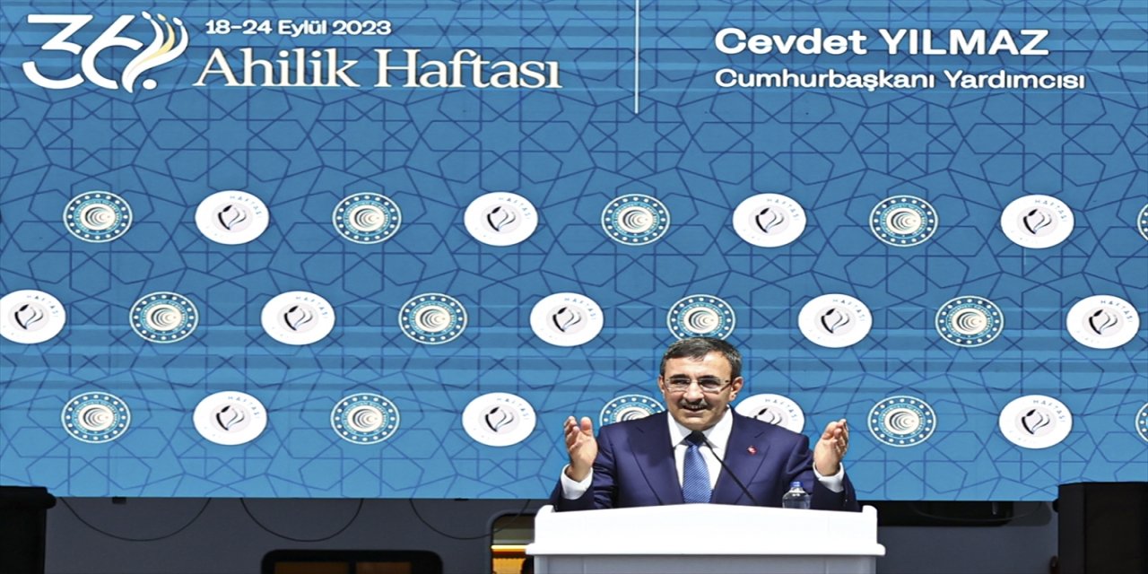 Cumhurbaşkanı Yardımcısı Yılmaz, 36. Ahilik Haftası kutlama töreninde konuştu: