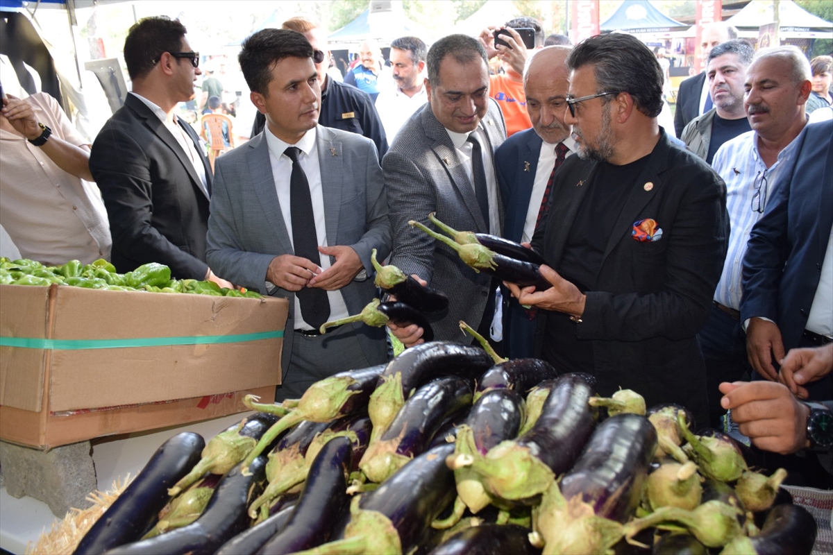 Birecik'te "Kelaynak ve Balcan Festivali" düzenlendi