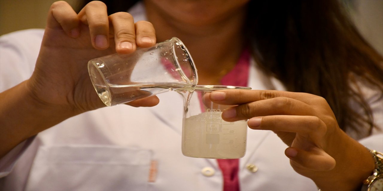 Yapay zeka destekli sistemlerle elde edilen gübrelerle organik endüstriyel kenevir yetiştirildi