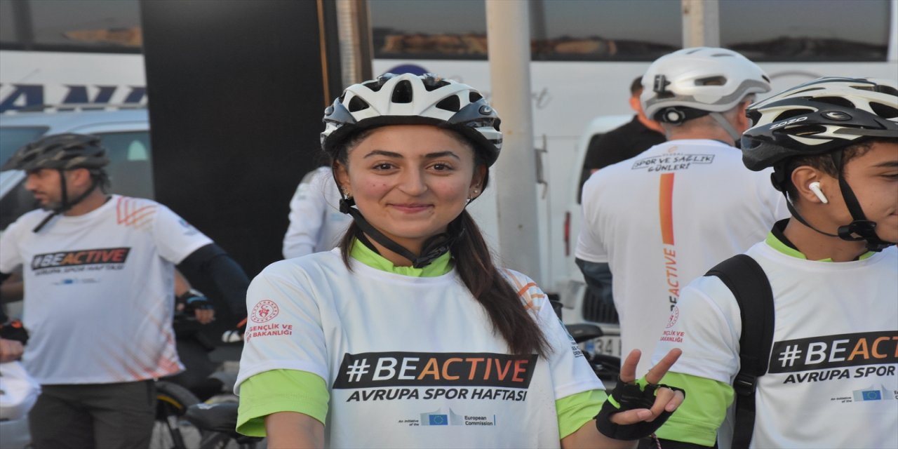 Van'da "Bisikletini Kap Gel" etkinliği düzenlendi