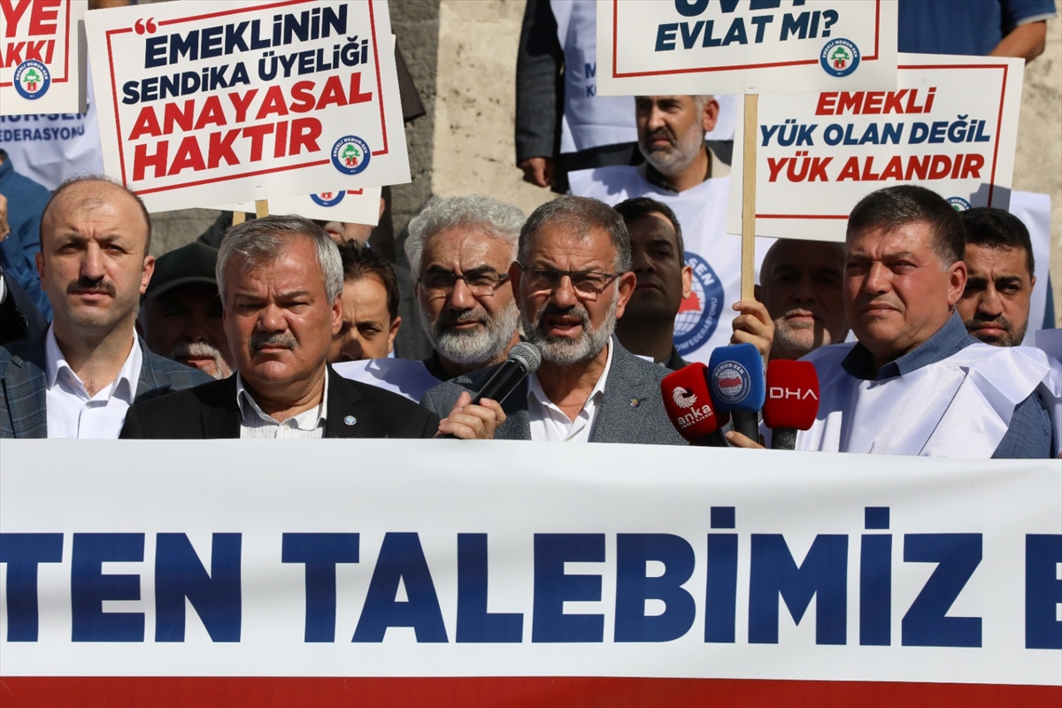 Emekli Memur-Sen, ücret artışı ve sendikal haklara ilişkin düzenleme istiyor