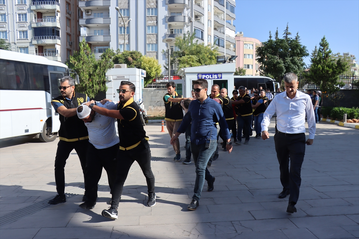 Kilis'te polise mukavemette bulunan 10 şüpheli yakalandı