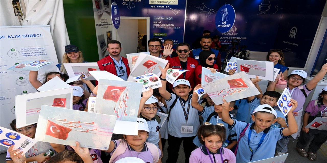 Anadolu Ajansı, TEKNOFEST İzmir'in heyecanını dünyaya aktarıyor