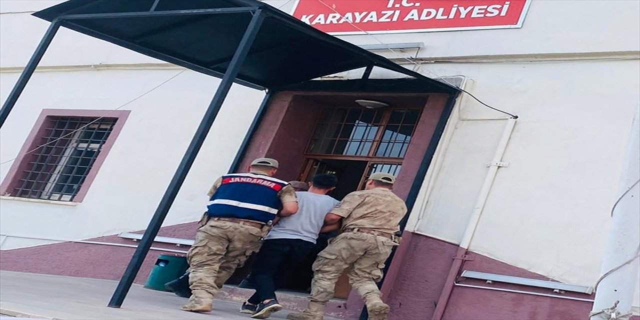 Erzurum'da göçmen kaçakçısı 4 zanlı tutuklandı