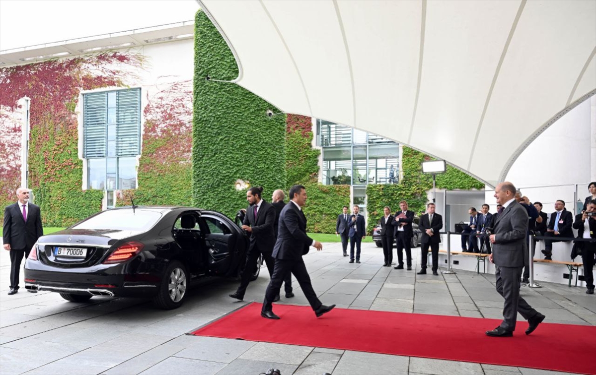 Kırgızistan Cumhurbaşkanı, Orta Asya-Almanya işbirliğinin güçlendirilmesini talep etti