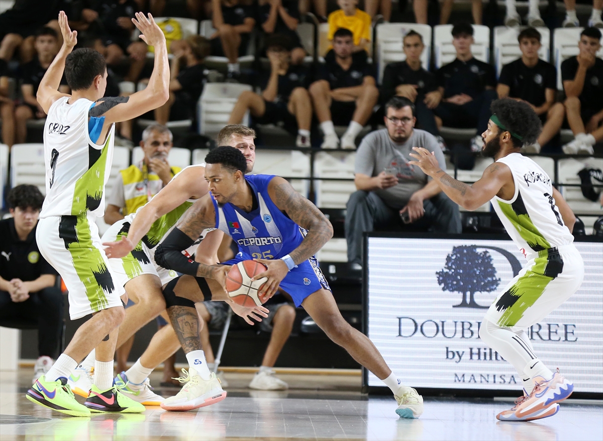 Manisa Büyükşehir Belediyespor: 80 - Porto: 70