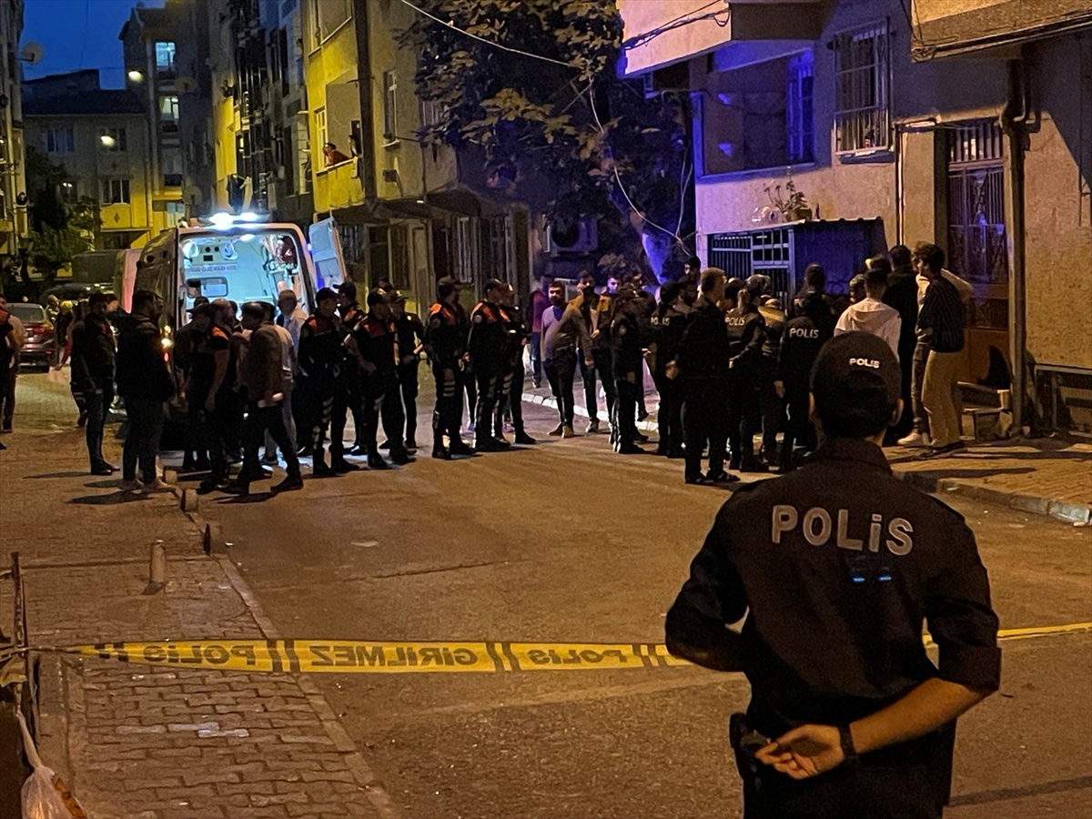 Esenler'de çıkan yangında 2 yaşındaki çocuk hayatını kaybetti