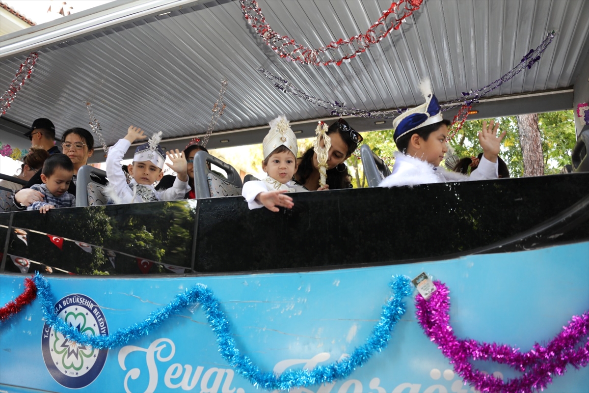 Muğla'da toplu sünnet şöleni