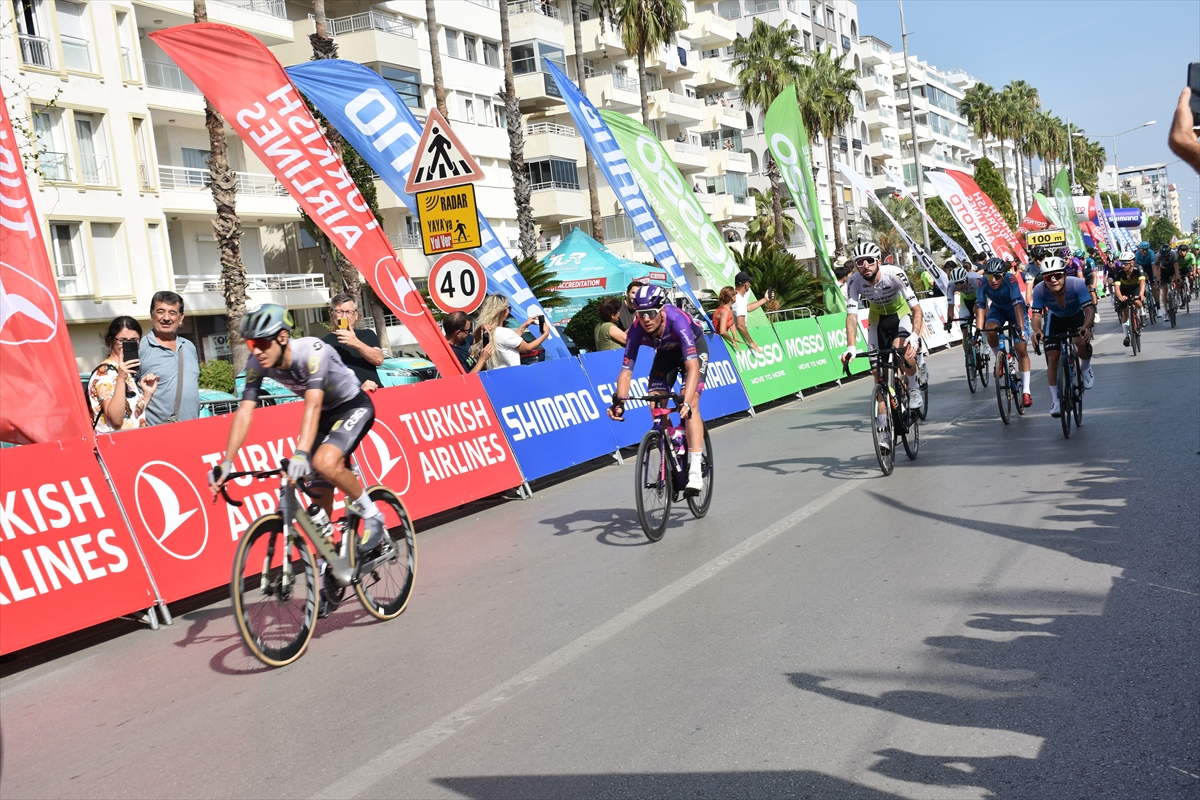 Alanya-Antalya etabını Belçika'lı Philipsen kazandı