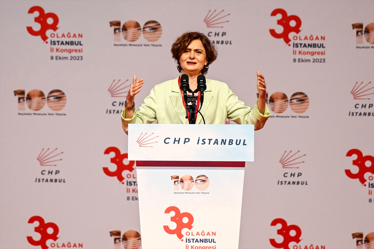 İmamoğlu ve Kaftancıoğlu zaman zaman yuhalandı