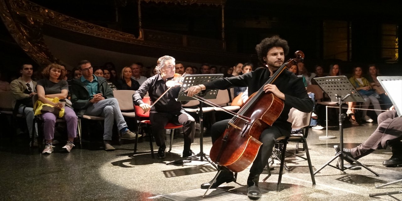 Genç çellist Jamal Aliyev İstanbul'da konser verdi