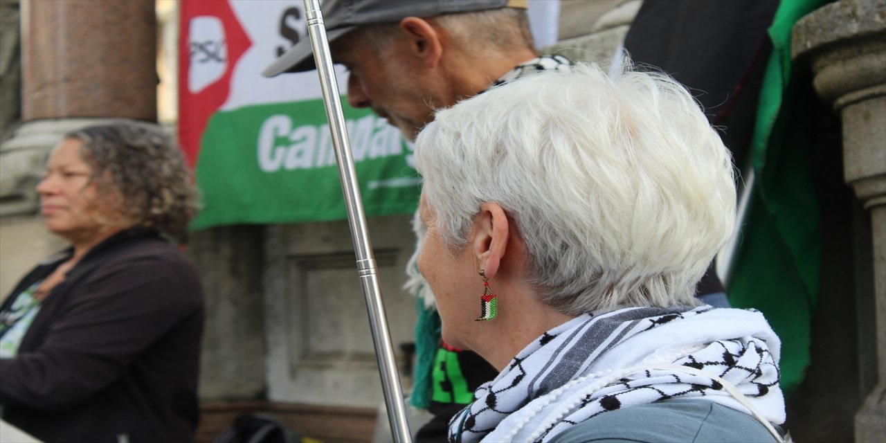 İngiltere'nin Brighton kentinde Filistin'e destek gösterisi düzenlendi