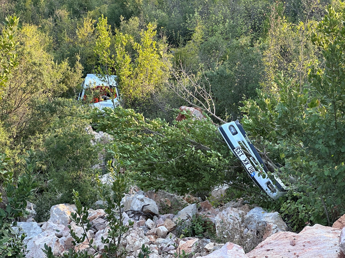 Kahramanmaraş'ta vadiye yuvarlanan otomobilin sürücüsü hayatını kaybetti
