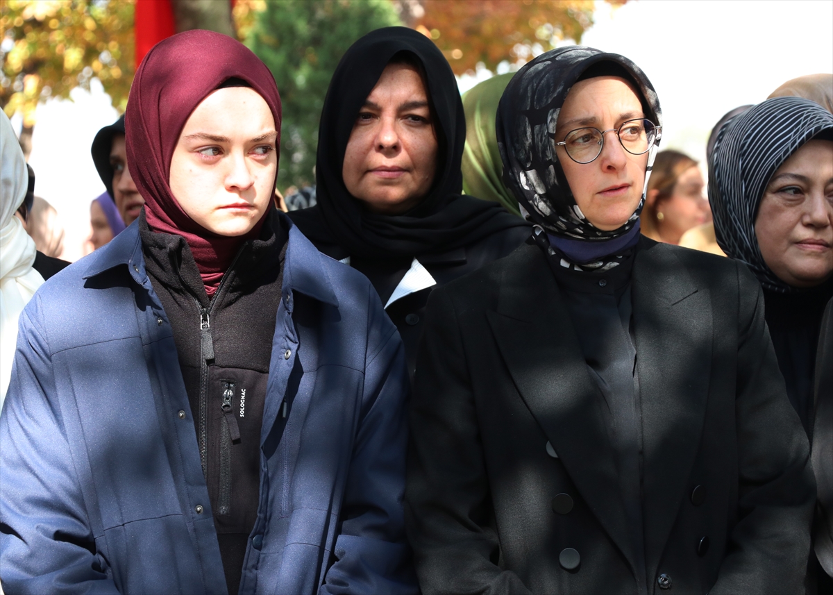 AK Parti'li Lütfiye Selva Çam'ın babası Ankara'da son yolculuğuna uğurlandı