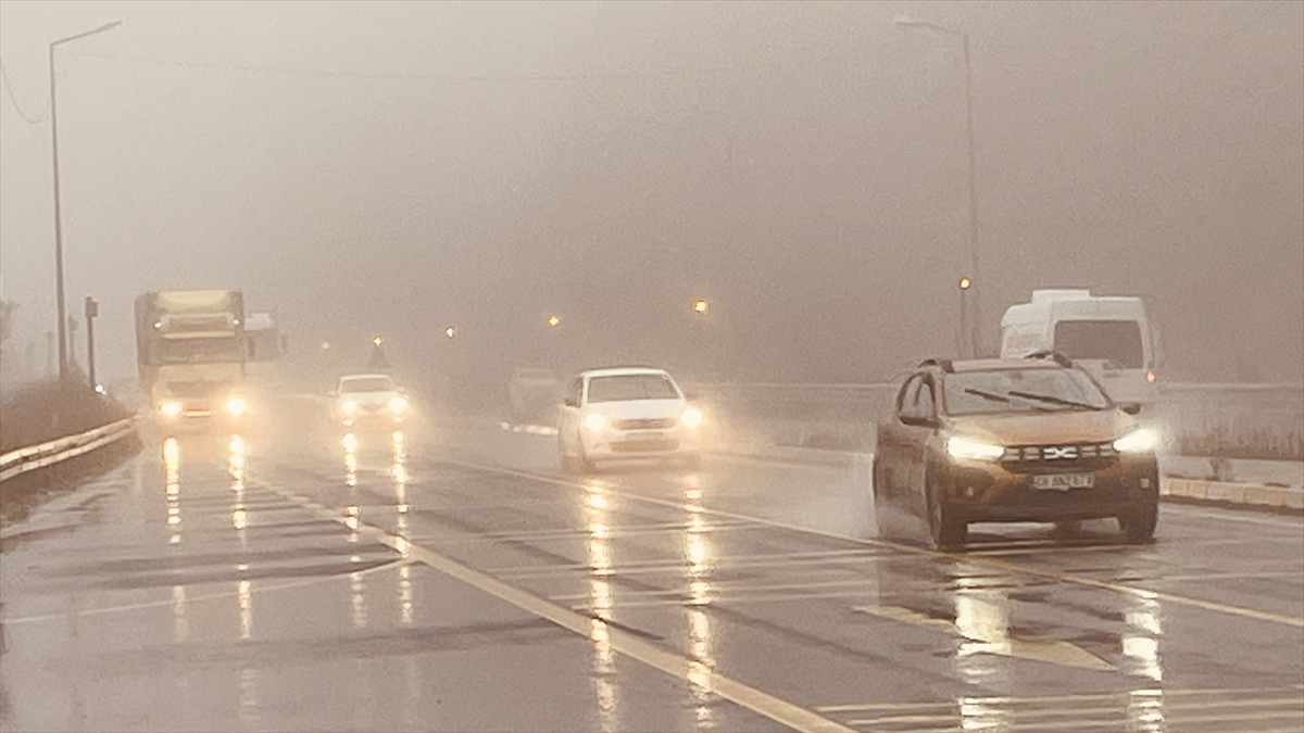 Bolu Dağı'nda sağanak ve sis