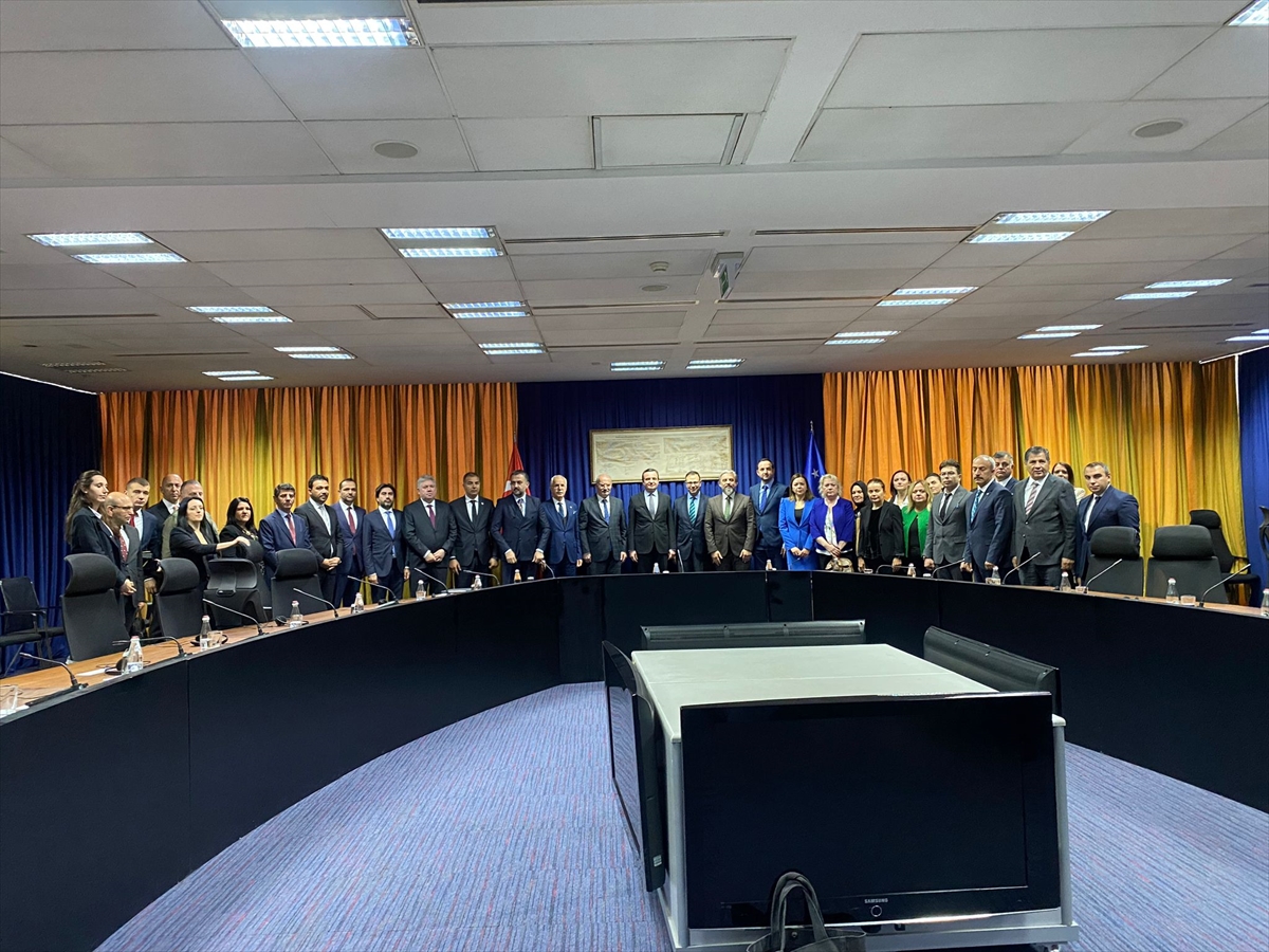 Kosova Başbakanı Kurti, ATO heyetini kabul etti