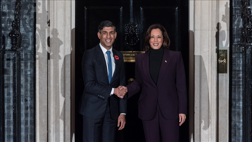 Londra'da göstericiler, ABD Başkan Yardımcısı Harris'e "Gazze'de ateşkes" çağrısı yaptı