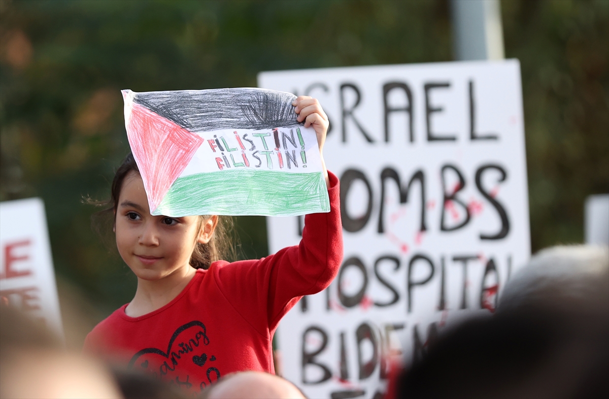 Türkiye'yi ziyareti beklenen ABD Dışişleri Bakanı Blinken, Ankara'da protesto edildi