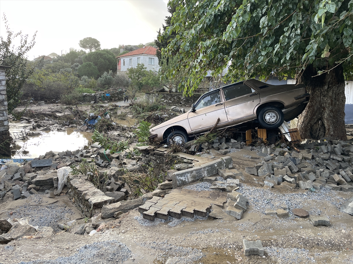 Aydın'da sele kapılan 2 kişi öldü