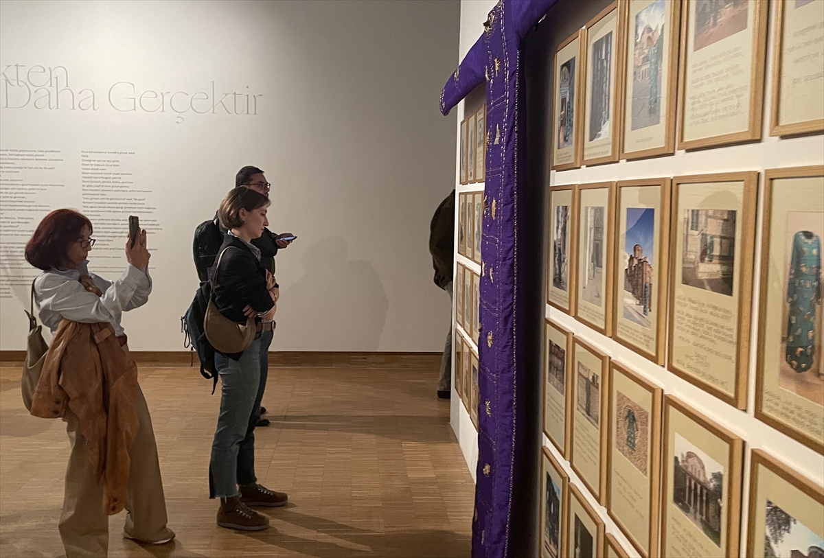 Handan Börüteçene'nin "Üç İç Denizin Ülkesi" sergisi yarın Salt Beyoğlu'nda açılacak